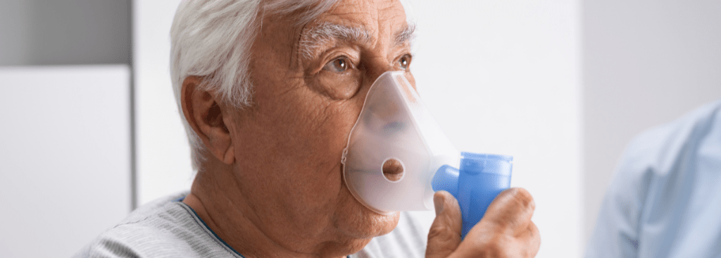 Man with COPD using oxygen mask